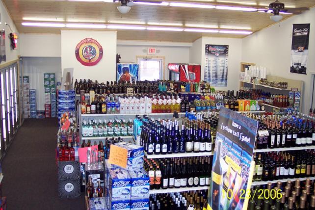 cold beer, wine, & liquor at the hayward bait bottle shoppe